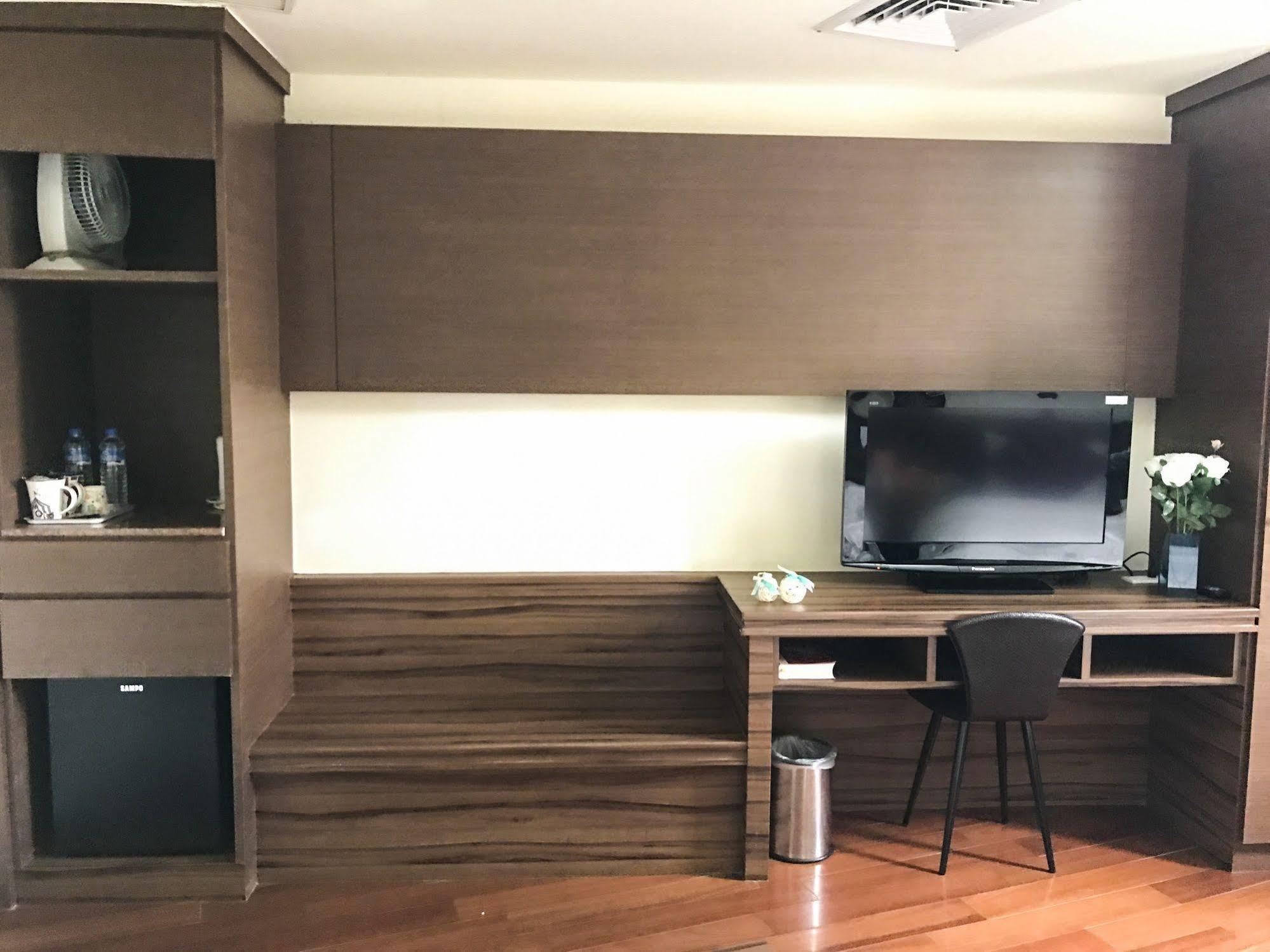 Fu Chang Hotel Tajpej Kültér fotó