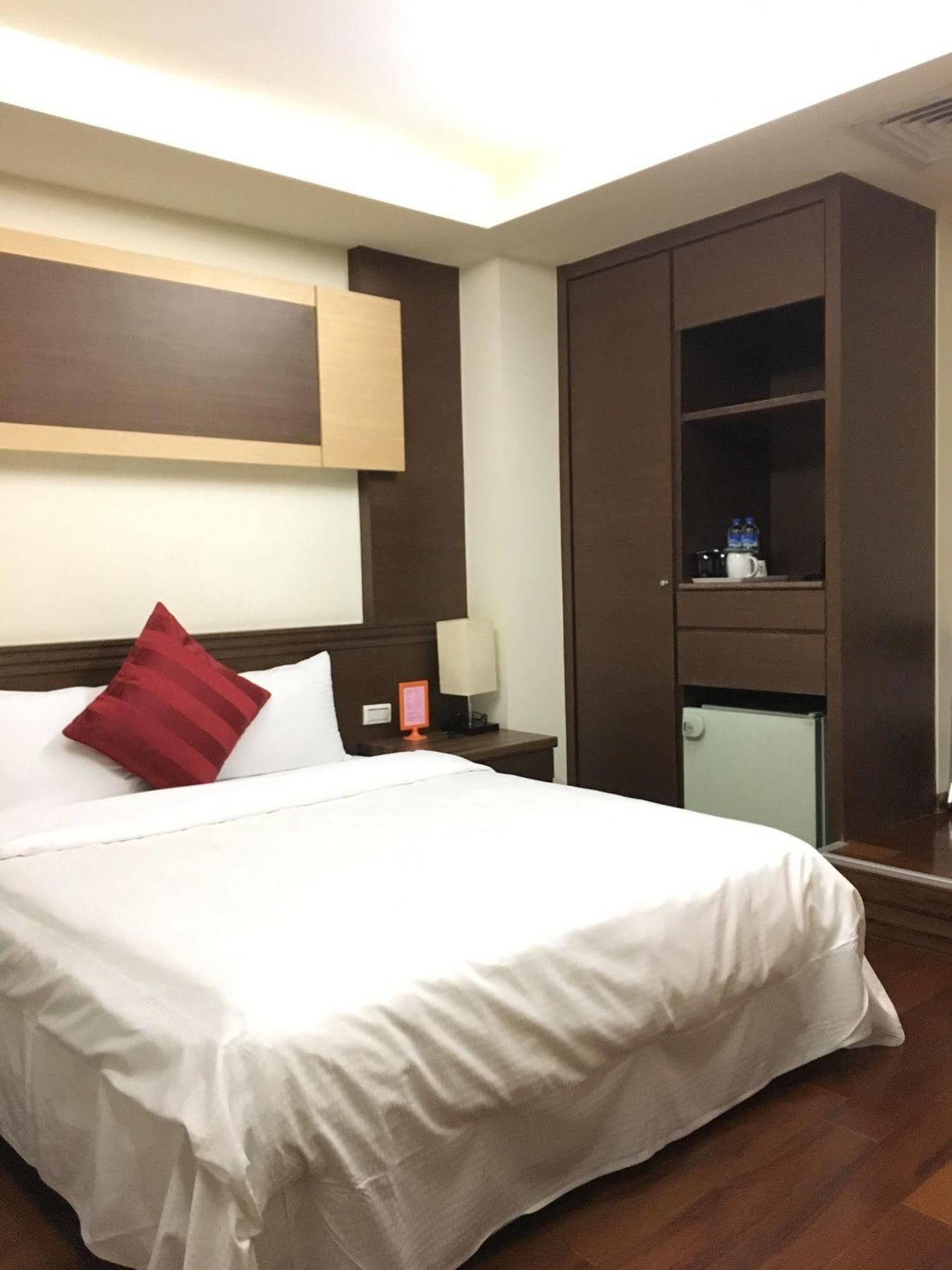 Fu Chang Hotel Tajpej Kültér fotó